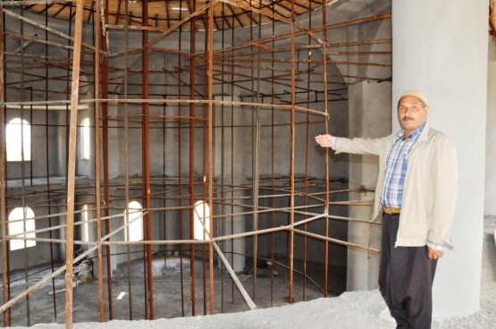 FIRAT MAHALLESİ CAMİSİ YARDIM BEKLİYOR