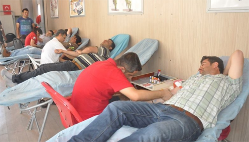 SİVEREK'TE KAN BAĞIŞI KAMPANYASINA YOĞUN İLGİ