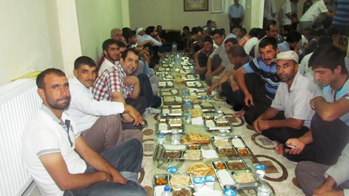 SİVEREK İKRA-DERDEN İFTAR YEMEĞİ