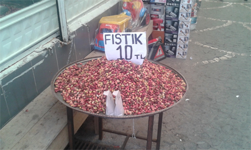 KIRMIZI FISTIK 10 TL SATIŞA SUNULDU