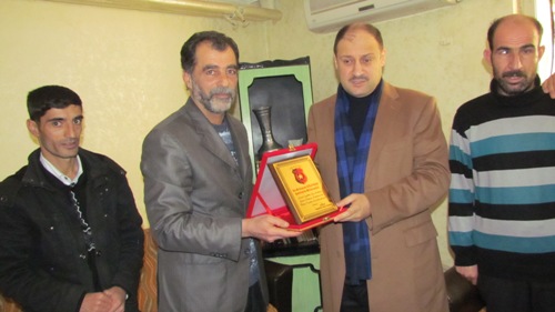 BEDENSEL ENGELLİLERDEN GÜLPINARA PLAKET