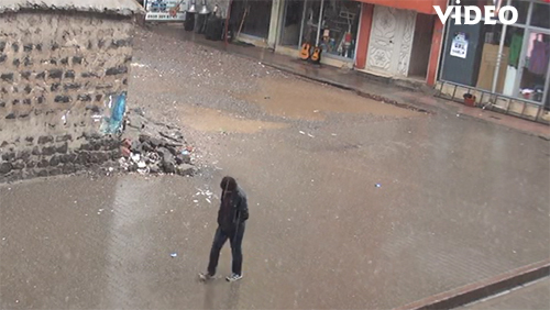 SİVEREK'TE YAĞIŞ ETKİLİ OLUYOR