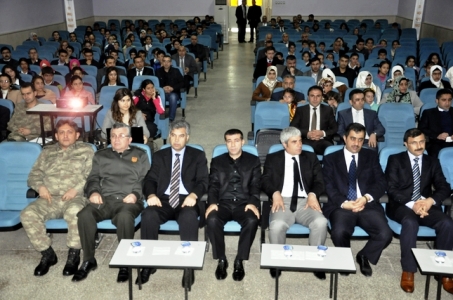 İSTİKLAL MARŞININ 93. YIL DÖNÜMÜ KUTLANDI