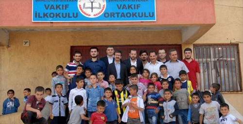 SİVEREK GENÇLİK PLATFORMUNDAN ÖĞRENCİLERE YARDIM
