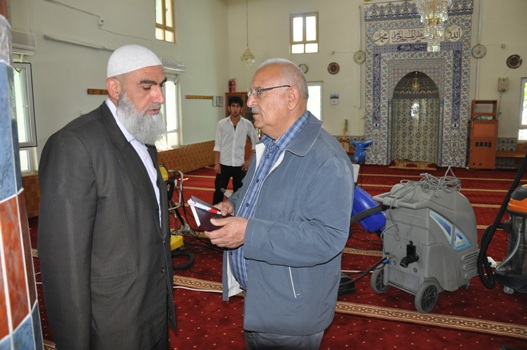 CAMİLERDE RAMAZAN TEMİZLİĞİ BAŞLATILDI.