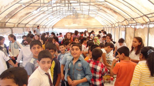 TÜRKÖZÜ ORTAOKULU KERMES DÜZENLEDİ