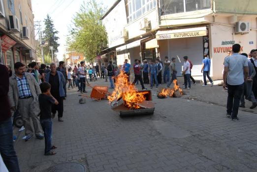 KOBANİ İÇİN ÇAĞRI YAPTILAR SONRA OLAYLAR ÇIKTI