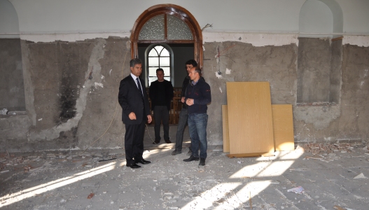 ESKİ VALİLİK BİNASI KAYMAKAMLIK BİNASI OLUYOR