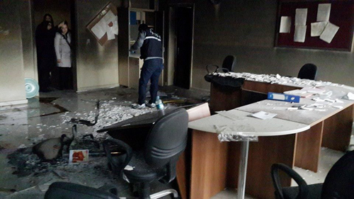 PKK YANDAŞLARI SİVEREKTE OKUL YAKTI