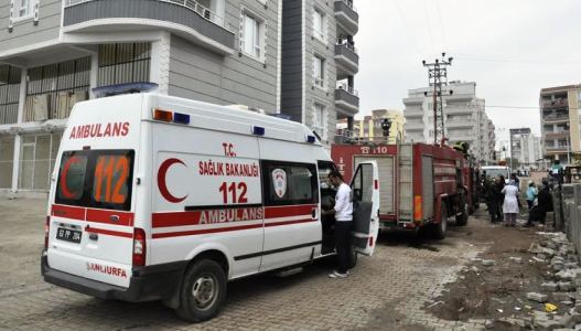 AYVANAT MAHALLESİ'NDE KORKUTAN YANGIN