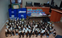 ŞANLIURFA'DA YÜZLERCE MOLOTOF ELE GEÇİRİLDİ