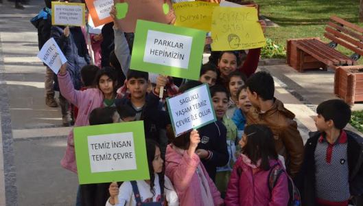 ÖĞRENCİLER TEMİZ SİVEREK İÇİN YÜRÜDÜ