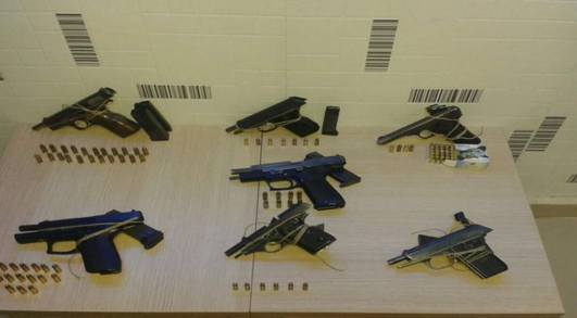 SİVEREKTE 7 ADET TABANCA ELE GEÇİRİLDİ