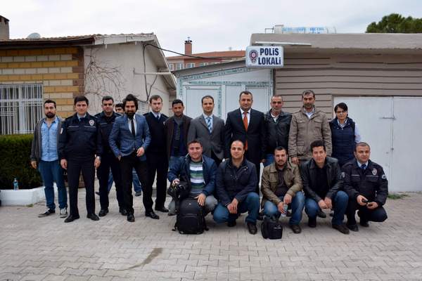 EMNİYET MÜDÜRÜ GAZETECİLERLE KAHVALTIDA BULUŞTU