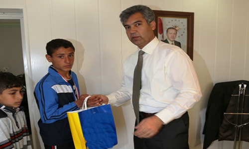 BAŞARILI SPORCULAR ÖDÜLLENDİRİLDİ