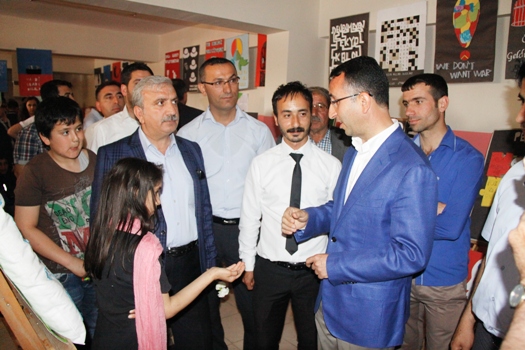 HALİT GÜLPINAR OKULUNDAN SERGİ AÇILIŞI