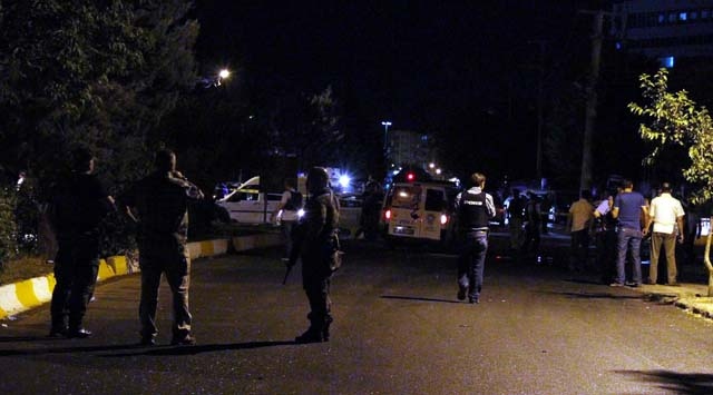ŞANLIURFA'DA 6 POLİS MESLEKTEN ATILDI