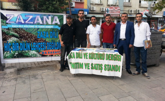 KANLIKUYU MEYDANINDA ZAZA DİLİ STANDI KURULDU