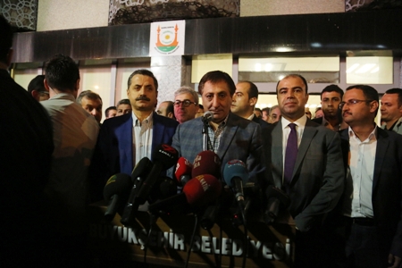 VALİ:SİVEREK'TEKİ OLAY TERÖR SALDIRISIDIR