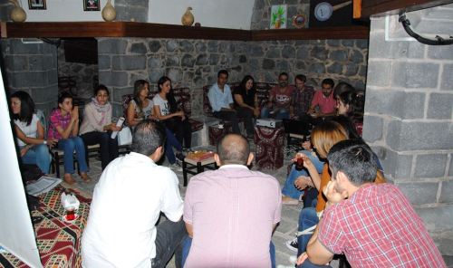 SİVEREK'TE FOTOĞRAFÇILIK KURSU AÇILDI 