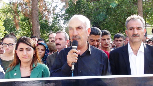 ANKARA'DAKİ BOMBALI SALDIRI SİVEREK'TE KINANDI