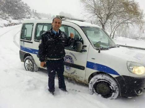 POLİS MEMURU MEMLEKETİNE UĞURLANDI