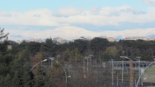 TOROSLAR VE KARACADAĞA YILIN İLK KARI DÜŞTÜ