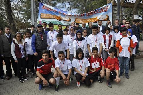 Okullar Arası Barış ve Kardeşlik Koşusu Yapıldı