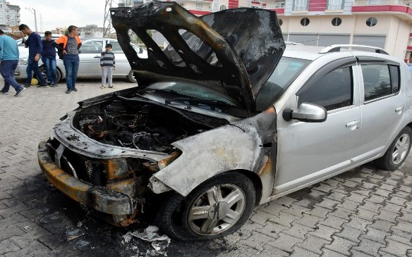 Siverek'te Otomobil Kundaklandı İddiası