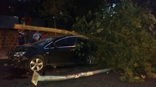 Alay Yolunda Kaza Ucuz Atlatıldı