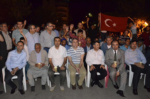 Şanlıurfa Milletvekilleri Siverekte direniş nöbetine katıldı