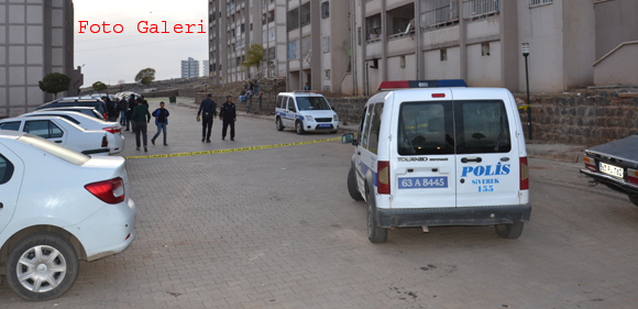 Siverekte bir ev 2 araca silahlı saldırı
