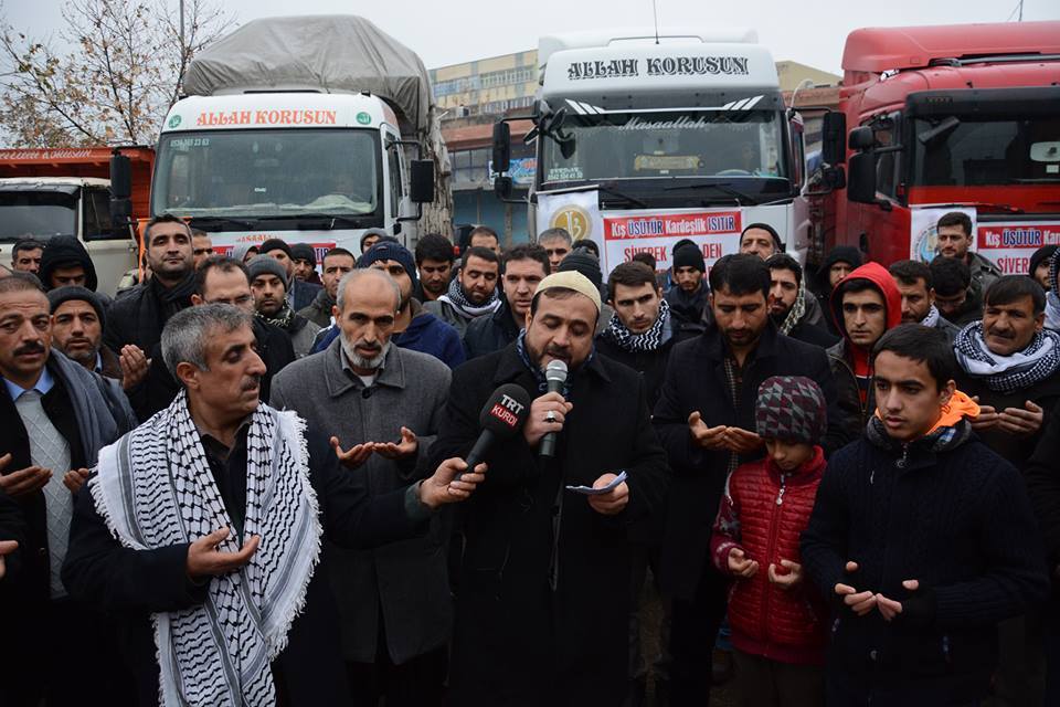 Siverek'ten Halep'e 3 TIR İnsani Yardım