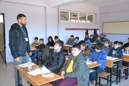 Umre ödüllü siyer sınavı başladı