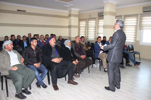 Siverek'te servis şoförlerine eğitim verildi