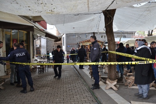 Siverek'te silahlı kavga: 3 yaralı