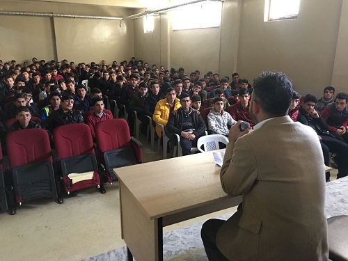 ÖNDER okullarda 28 Şubat ve Şehadet konulu seminer verdi