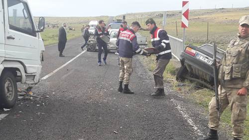 Siverek- Çermik karayolunda trafik kazası: 5 yaralı