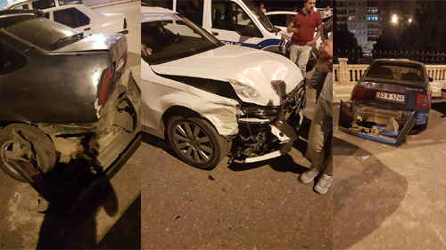 Siverek'te virajı alamayan otomobil 4 araca çarptı