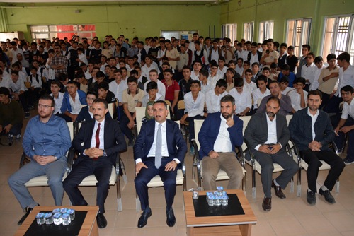 Başkan Resul Yılmaz öğrencilerle bir araya geldi