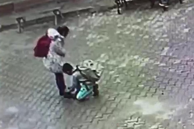 Ortaokul öğrencisinin örnek davranışı takdir topladı