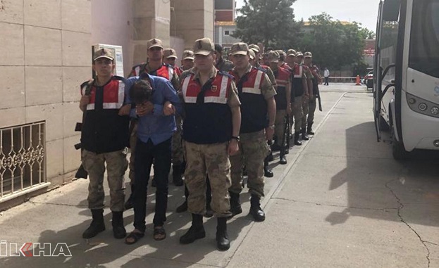 Şanlıurfa merkezli 10 ilde dolandırıcı operasyonu: 38 gözaltı
