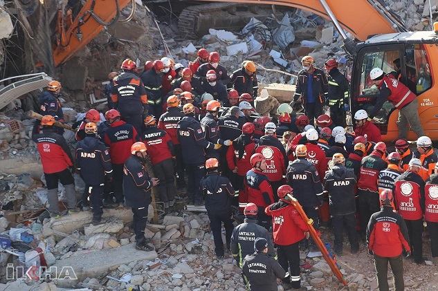 Elazığ'daki depremde enkaz altındaki son kişi de çıkarıldı