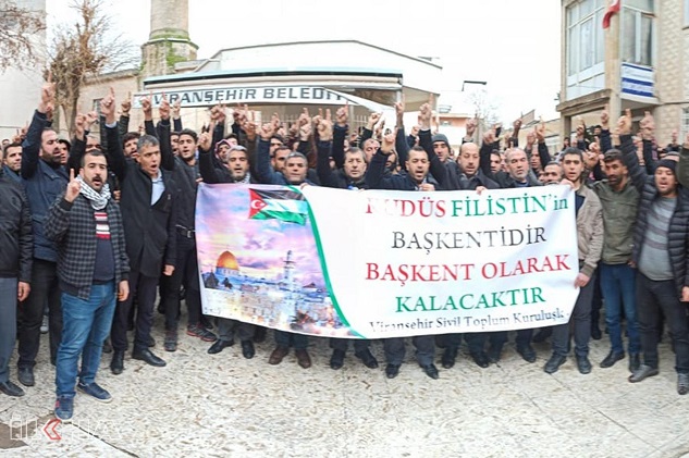 ABD'nin şer kararı Viranşehir'de tel'in edildi
