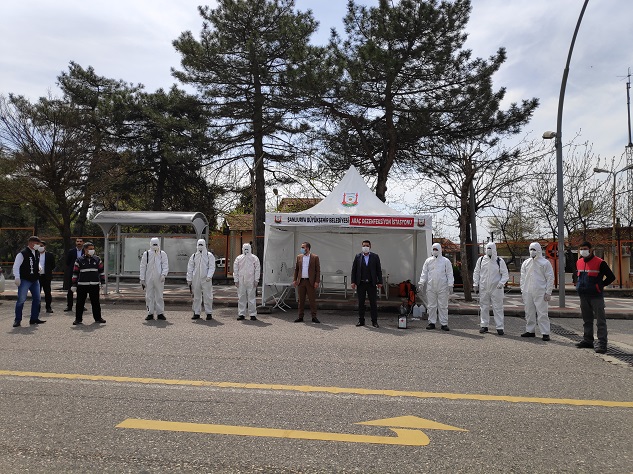 Siverek'te araçlar dezenfekte ediliyor