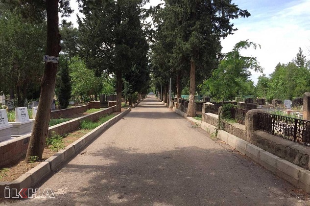 Siverek'te mezarlıklar bu bayram boş kaldı
