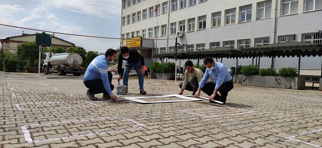 Yusuf Sami İmam Hatip Lisesi cuma namazına hazır