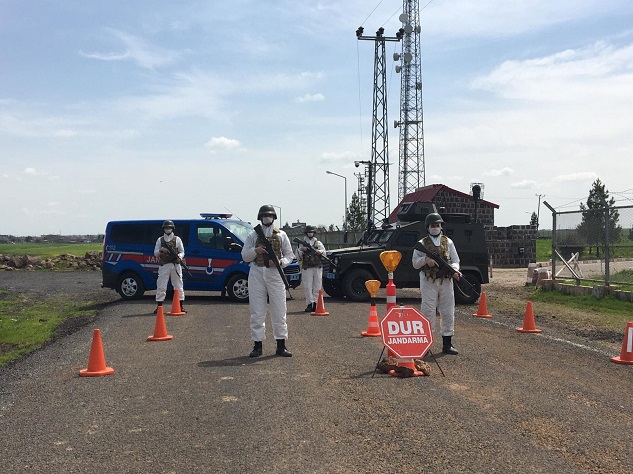  Siverek'te kırsal sokak karantinaya alındı
