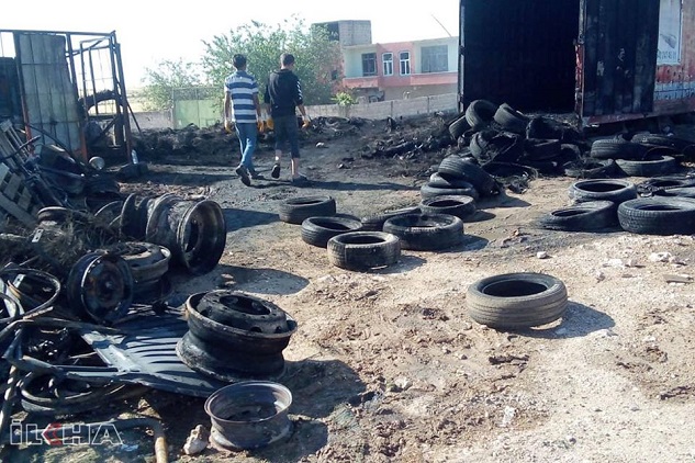 Viranşehir'de oto lastik dükkanı yanarak kül oldu