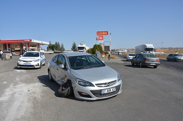 Siverek'te trafik kazası: 3 yaralı